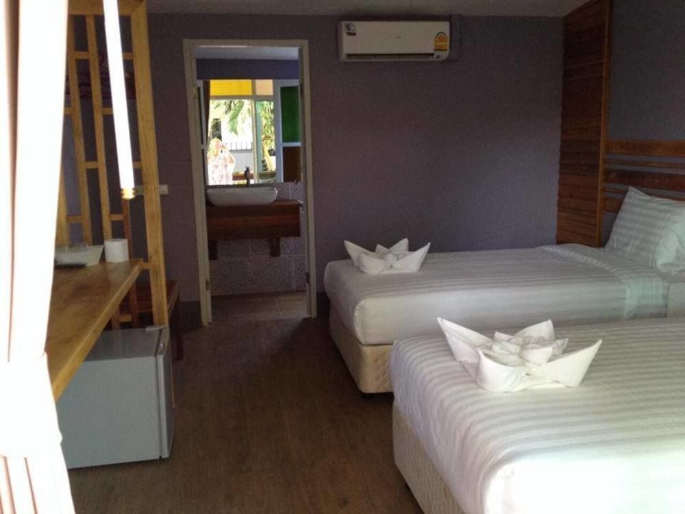 Apple Beachfront Resort Trat Exterior photo